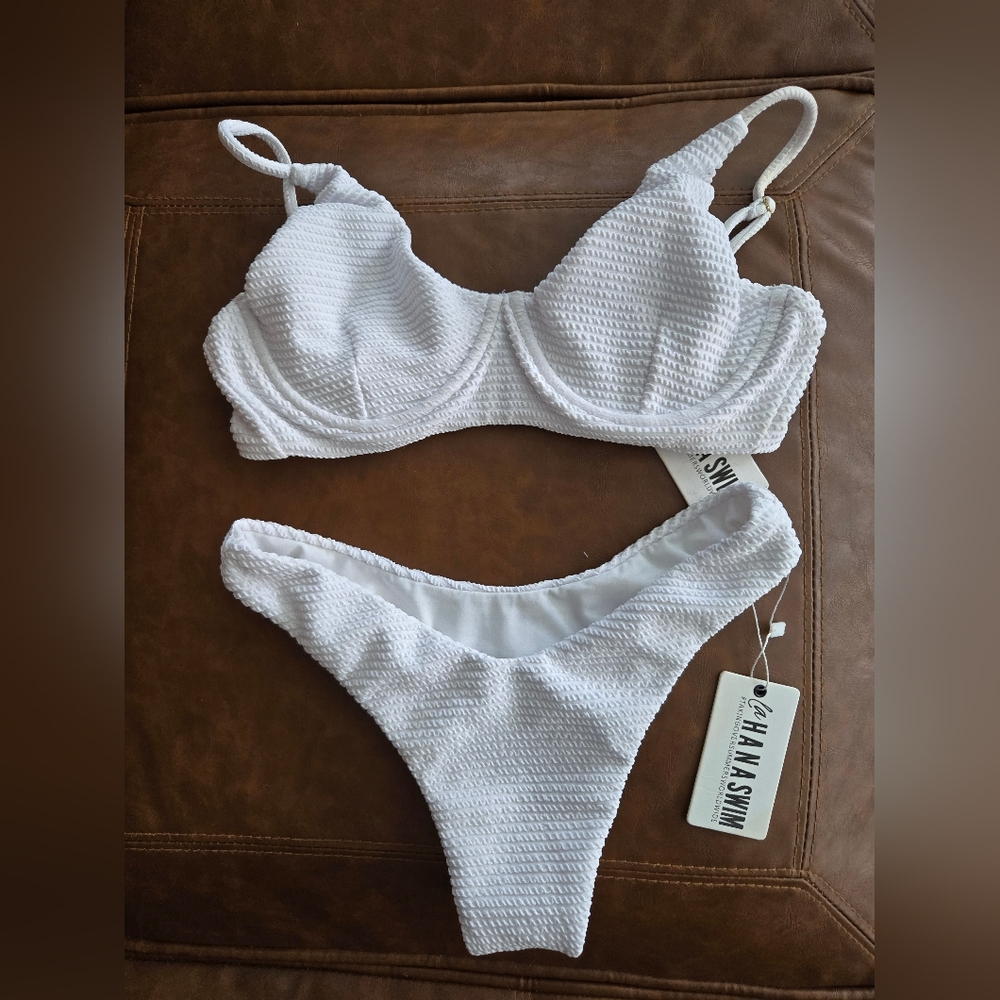 Lahana Swim NWT Zayna Bikini Set